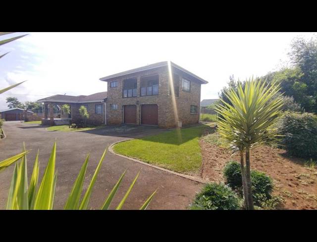 3 BEDROOM HOUSE FOR SALE IN HOWICK WEST